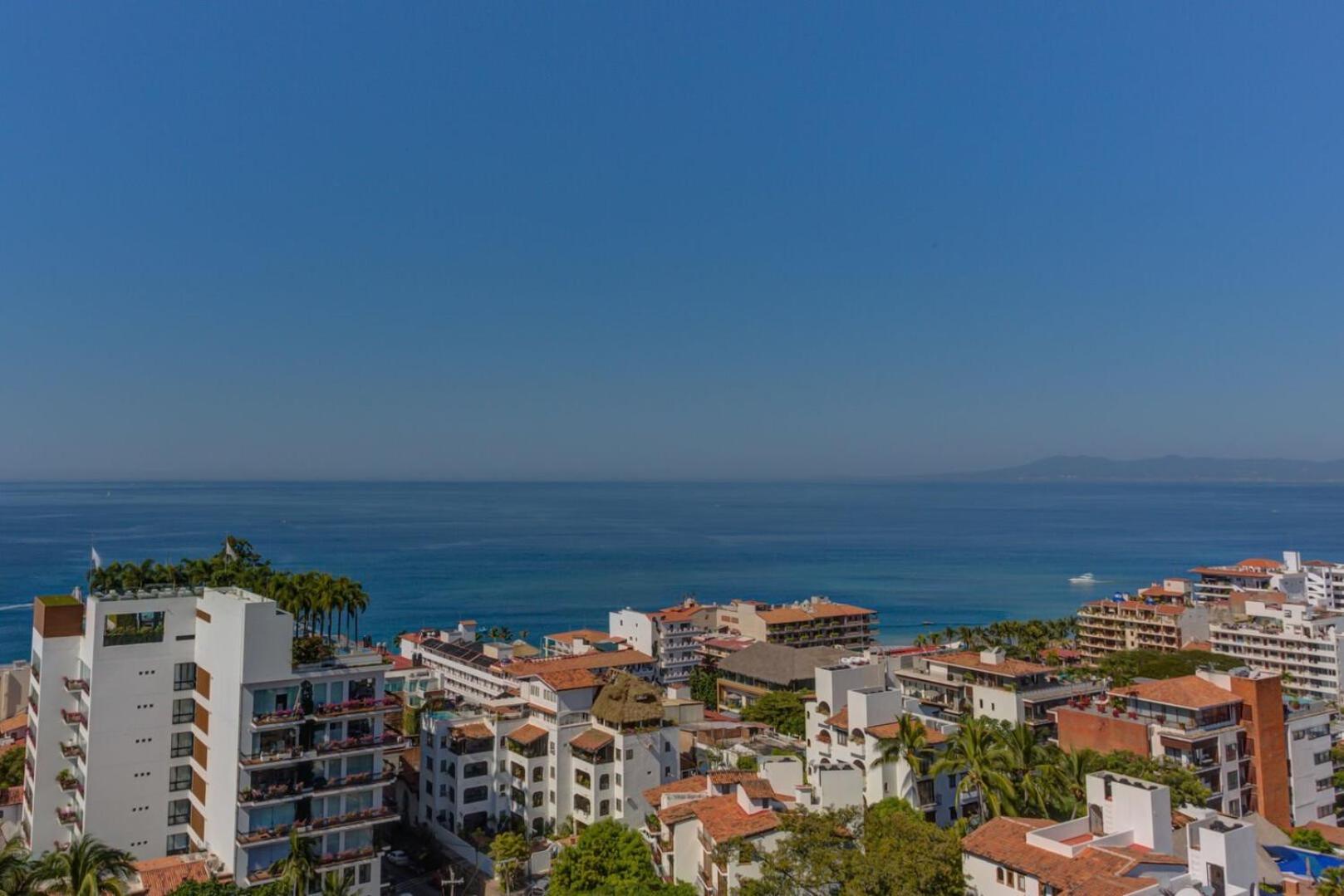 Sail View 105 Vallarta, Ocean View Пуэрто-Вальярта Экстерьер фото
